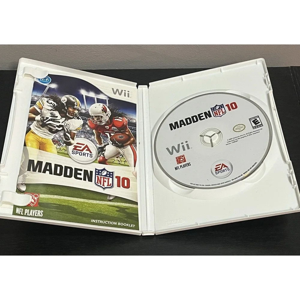 Madden NFL‎ 10 (Nintendo Wii, 2009) - Game, Case, And Inserts Rare Find